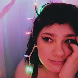 Meet your Posher, Jade